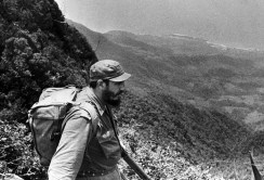 fidel-castro-sierra-maestra